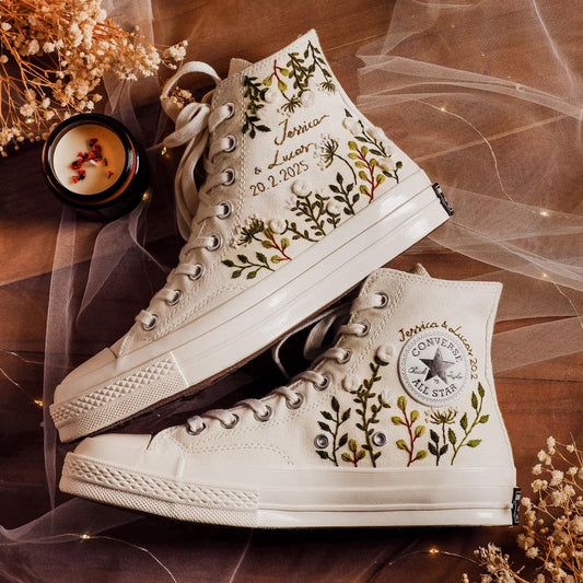 Brautschuh mit Blumenstickerei